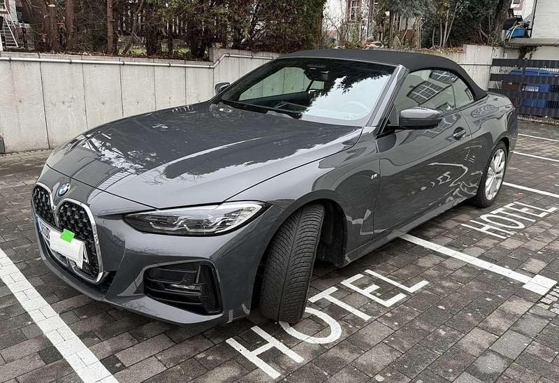 Gebraucht BMW 430 Cabriolet 245 PS (180 kW) 2024 Grau Cabrio
