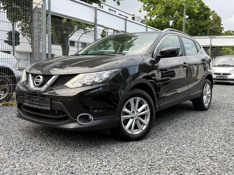 Schwarz Gebraucht 2017 Nissan Qashqai SUV | 10.900 € (Guter Preis) - Bild 1/4