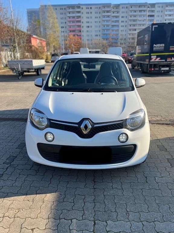 Weiß Gebraucht 2015 Renault Twingo Life Kleinwagen | 5.000 € (Guter Preis) - Bild 1/4