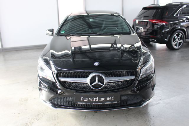 Gebraucht Mercedes CLA200 Shooting Brake Urban 156 PS (114 kW) 2017 Schwarz , nachtschwarz Kombi