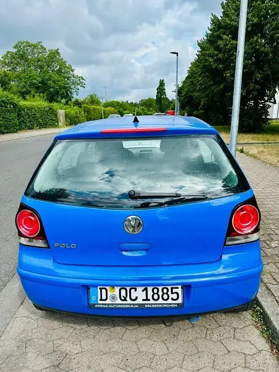 Gebraucht VW Polo Comfortline 80 PS (58 kW) 2009 Blau Kleinwagen
