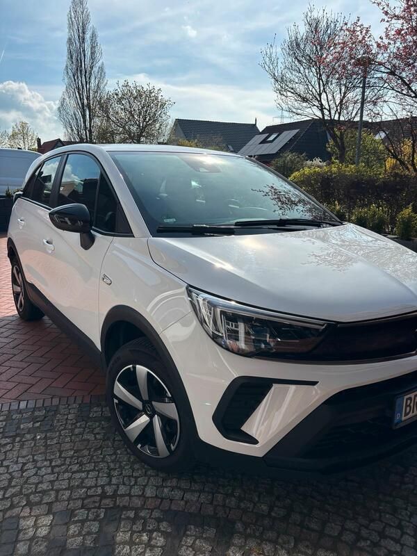Weiß Gebraucht 2022 Opel Crossland Edition SUV | 14.600 € (Superpreis) - Bild 1/4
