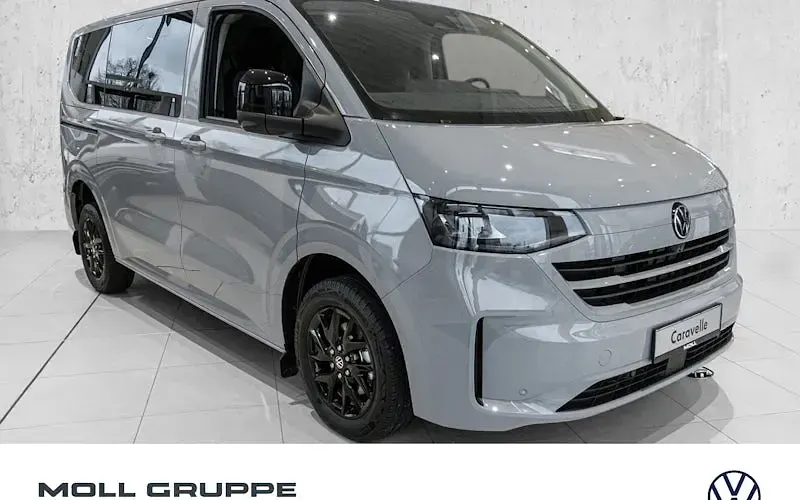 Neu VW Caravelle Life 150 PS (110 kW) 2026 Grau Van