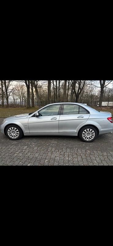 Gebraucht Mercedes C220 170 PS (125 kW) 2008 Silber Limousine