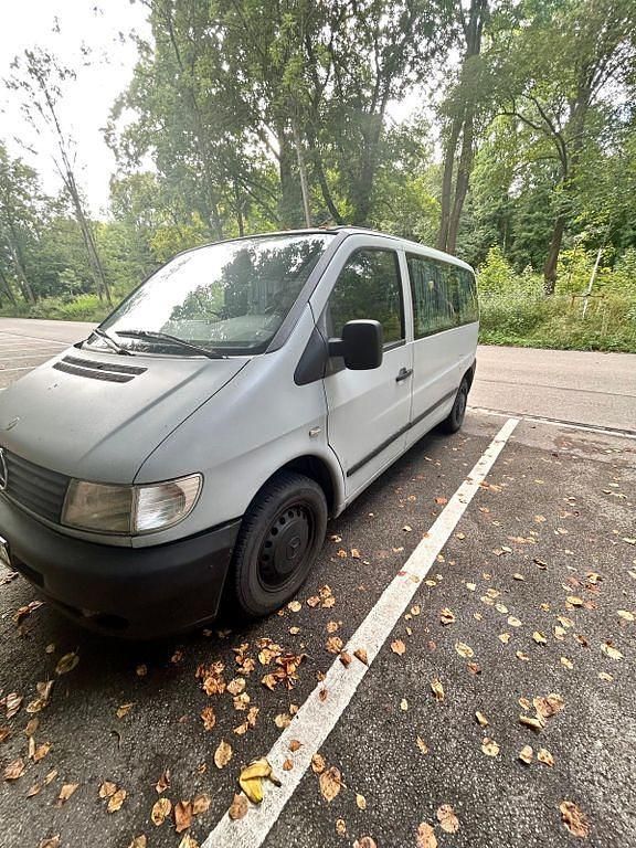 Gebraucht Mercedes Vito 82 PS (60 kW) 2000 Grau Van
