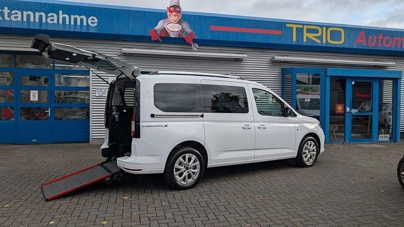 Weiß Neu 2025 Ford Grand Tourneo Connect Titanium Van / Kleinbus | 46.890 € - Bild 1/4