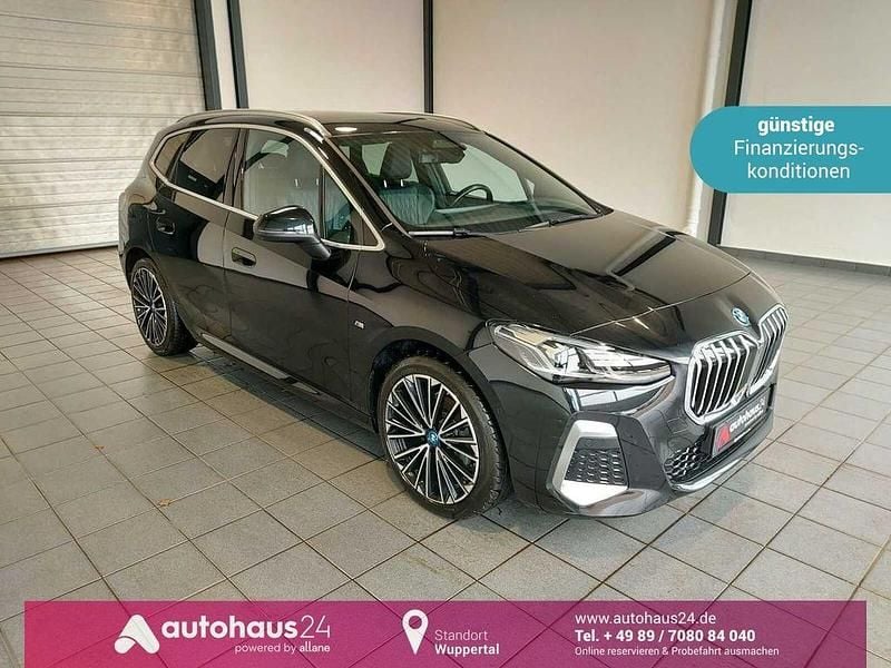Schwarz Gebraucht 2023 BMW 225 M Sport Van / Kleinbus | 28.990 € (Fairer Preis) - Bild 1/4