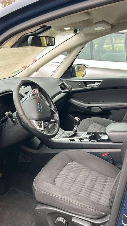 Gebraucht Ford Galaxy Trend 179 PS (131 kW) 2017 Blau Van / Kleinbus