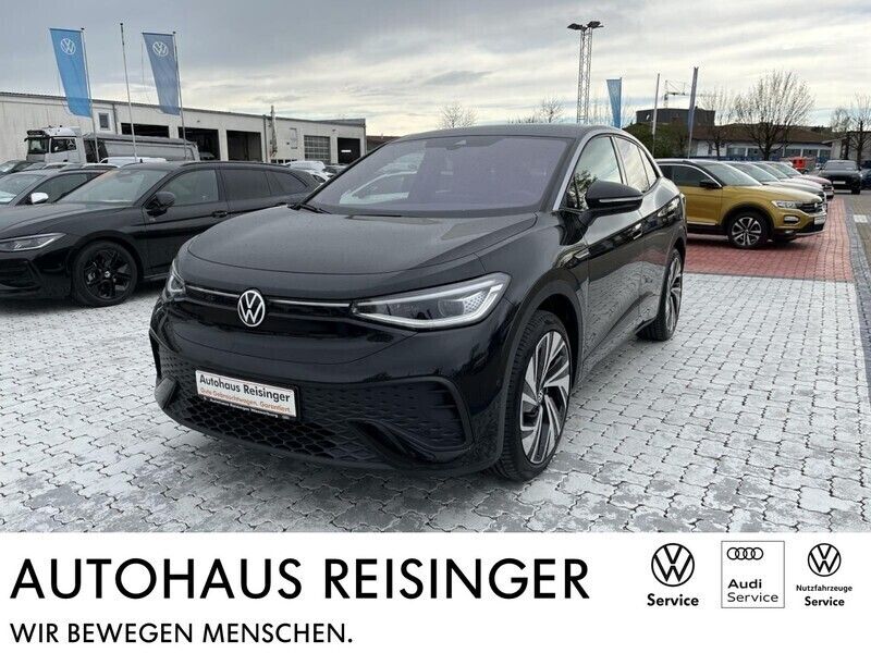 Grenadillschwarz Gebraucht 2023 VW ID.5 Pro Performance SUV | 37.880 € (Etwas zu teuer) - Bild 1/4