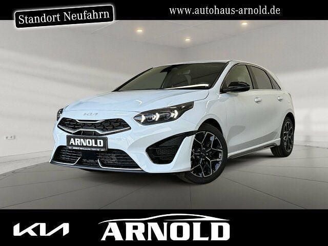 Weiß Neu 2025 Kia Ceed GT-Line Limousine | 25.950 € (Superpreis) - Bild 1/4