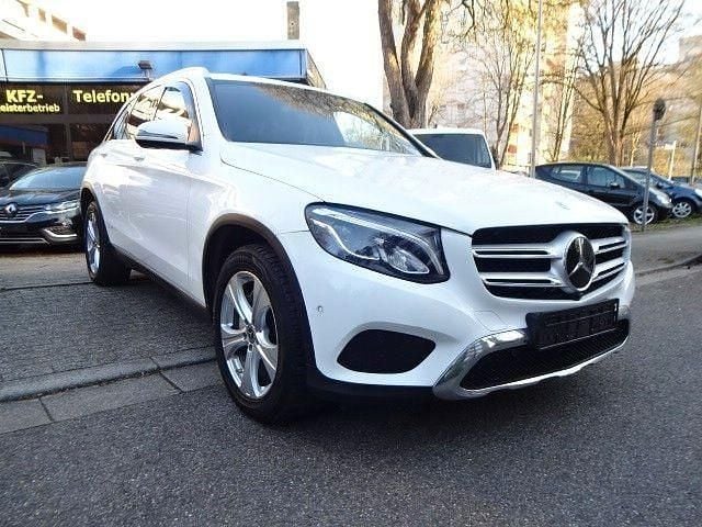 Gebraucht Mercedes GLC350 258 PS (189 kW) 2017 Weiß SUV