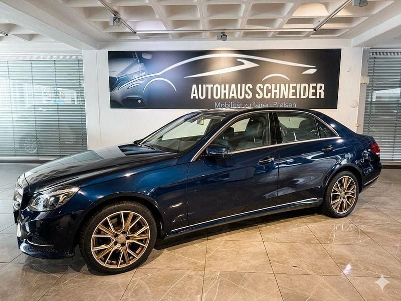 Second-hand Mercedes E350 258 CP (189 kW) 2015 Albastru Berlinǎ