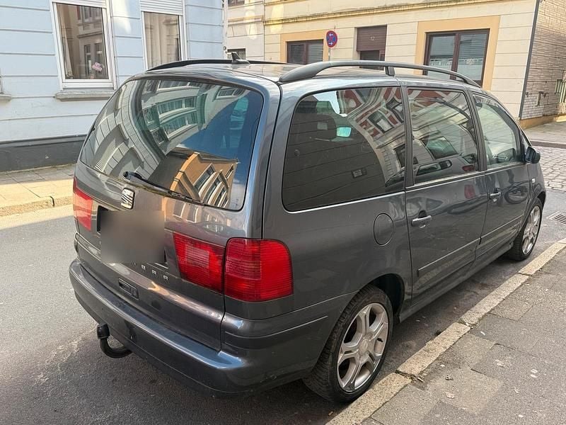 Gebraucht Seat Alhambra 140 PS (102 kW) 2007 Grau Van / Kleinbus