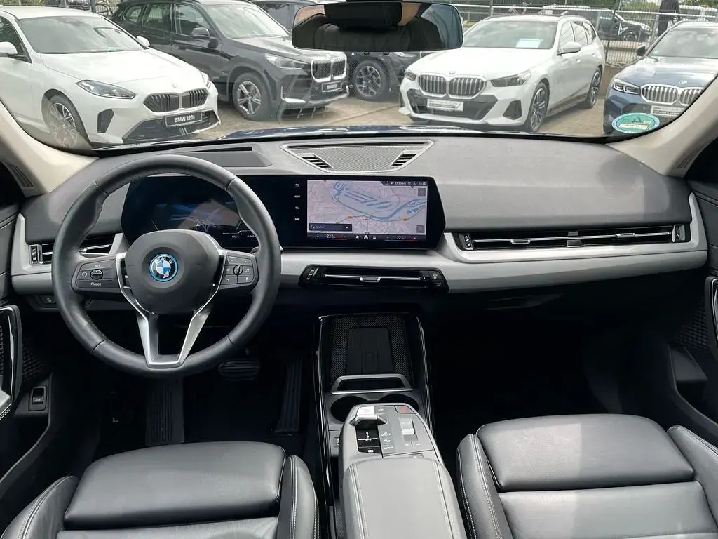Gebraucht BMW iX1 Performance 230 kW (313 PS) 2025 Phytonicblau SUV