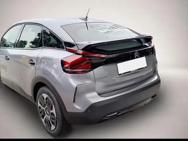 Gebraucht Citroën C4 101 PS (74 kW) 2025 Manufacturer SUV