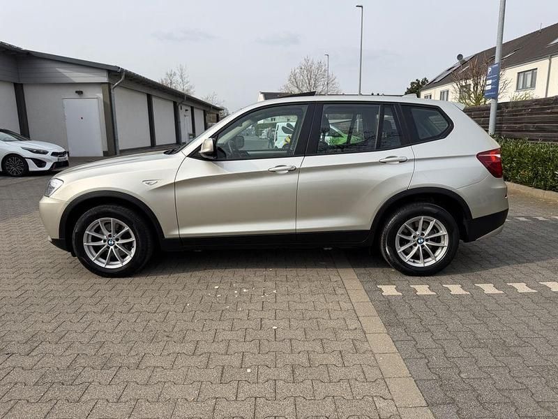 Gebraucht BMW X3 184 PS (135 kW) 2011 Silber SUV
