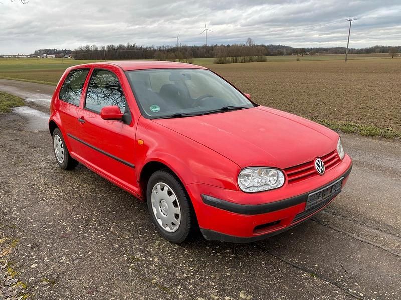 Gebraucht VW Golf III 75 PS (55 kW) 1999 Rot Limousine
