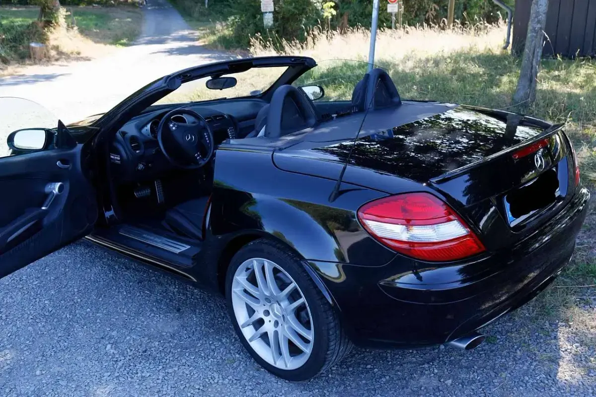 Gebraucht Mercedes SLK280 AMG Edition 1 231 PS (169 kW) 2007 Schwarz Cabrio