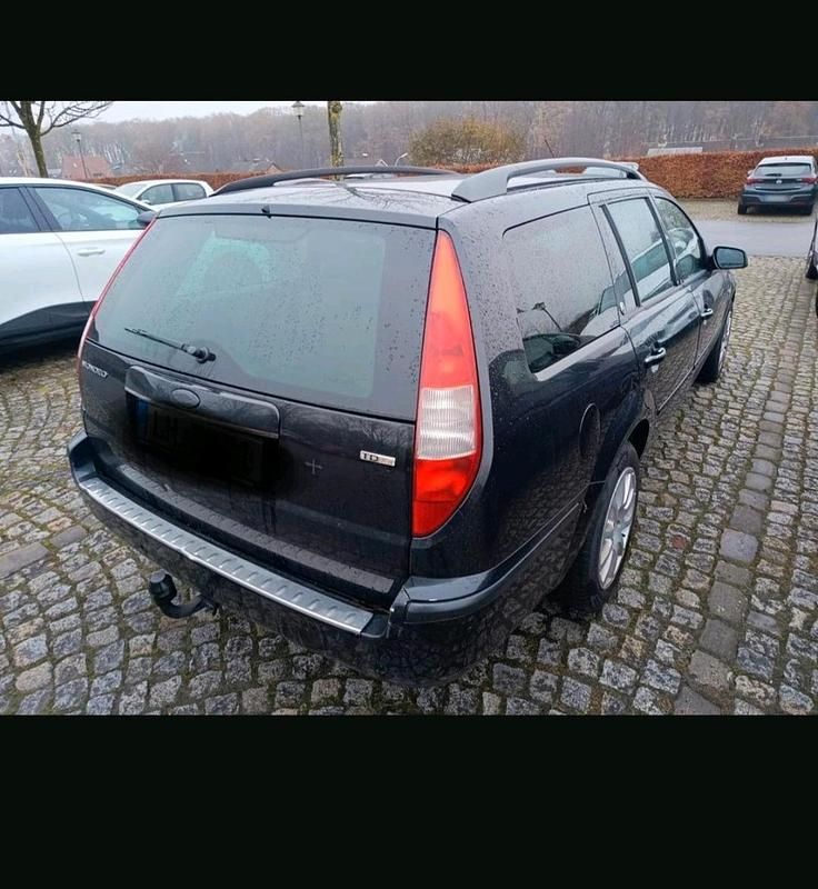 Gebraucht Ford Mondeo 130 PS (95 kW) 2005 Schwarz Kombi
