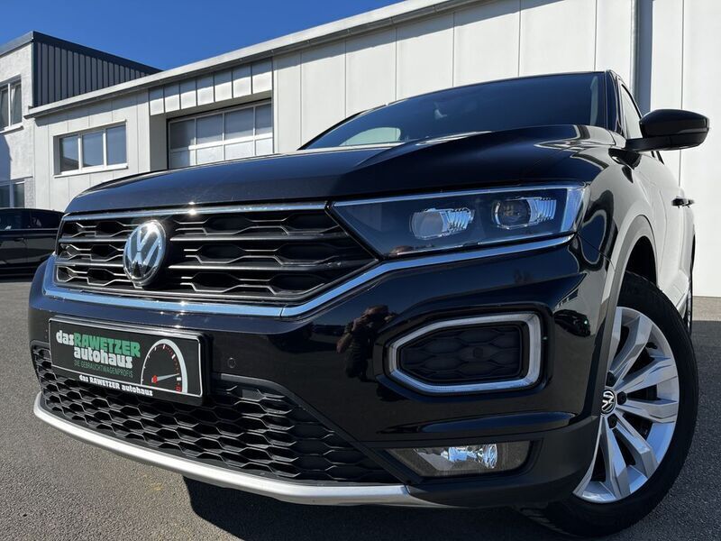 Schwarz Gebraucht 2020 VW T-Roc Active SUV | 24.860 € (Fairer Preis) - Bild 1/4