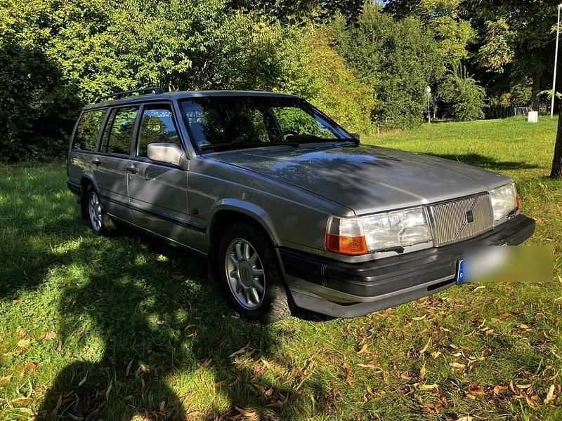 Silber Gebraucht 1996 Volvo 940 Kombi | 6.299 € (Teuer) - Bild 1/4