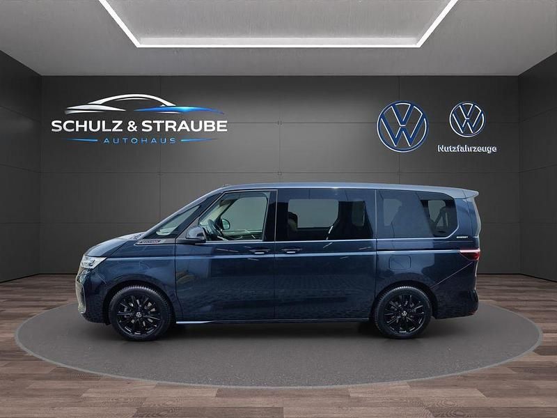 Neu VW Multivan 150 PS (110 kW) 2026 Blau Van / Kleinbus