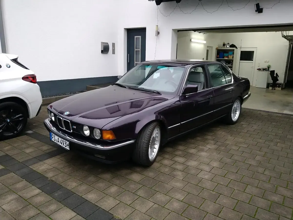 Gebraucht BMW 730 188 PS (138 kW) 1993 Violet Limousine