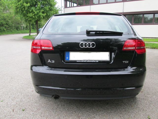 Gebraucht Audi A3 Sportback 190 PS (139 kW) 2012 Schwarz metallic Kleinwagen