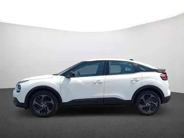 Gebraucht Citroën C4 Feel 131 PS (96 kW) 2024 Weiß SUV