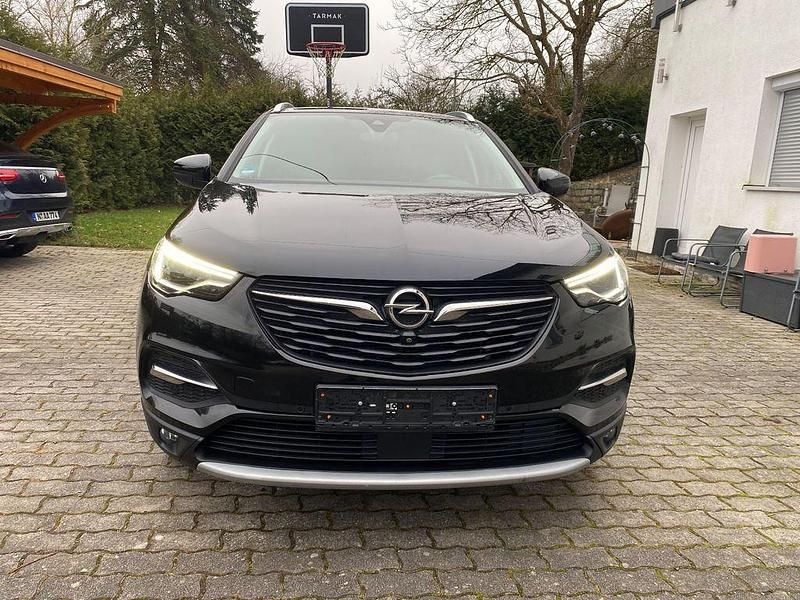 Schwarz Gebraucht 2018 Opel Grandland X SUV | 13.900 € (Fairer Preis) - Bild 1/4