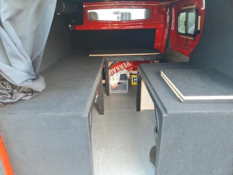 Gebraucht Nissan Primastar 2015 Rot Van / Kleinbus