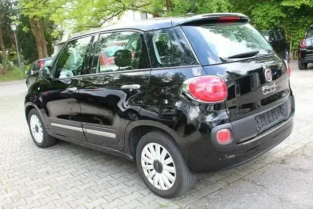 Gebraucht Fiat 500L Pop Star 95 PS (69 kW) 2017 Cinema schwarz Van / Kleinbus