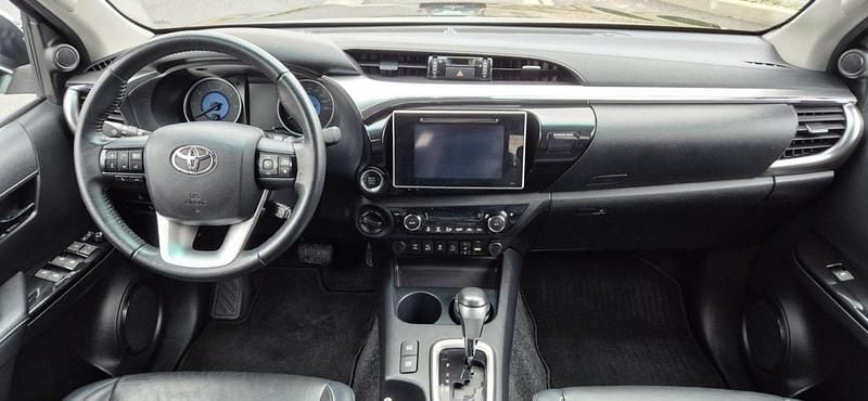 Gebraucht Toyota HiLux 150 PS (110 kW) 2016 Schwarz Pickup