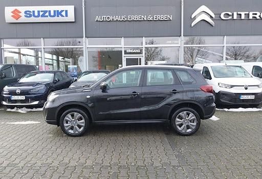 Neu Suzuki Vitara Club 129 PS (94 kW) 2026 Schwarz SUV