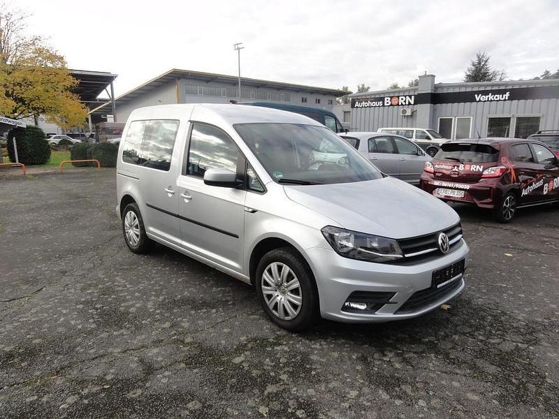 Gebraucht VW Caddy Trendline 125 PS (91 kW) 2019 Silber Van / Kleinbus