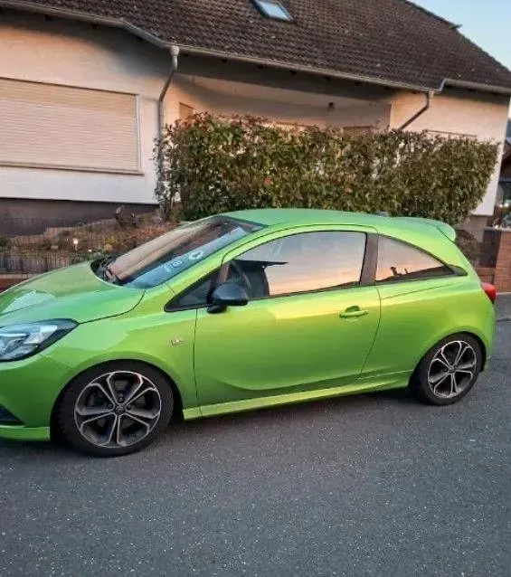 Gebraucht Opel Corsa S 150 PS (110 kW) 2018 Grün Kleinwagen