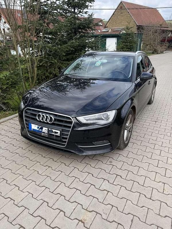 Gebraucht Audi A3 Attraction 150 PS (110 kW) 2013 Kombi
