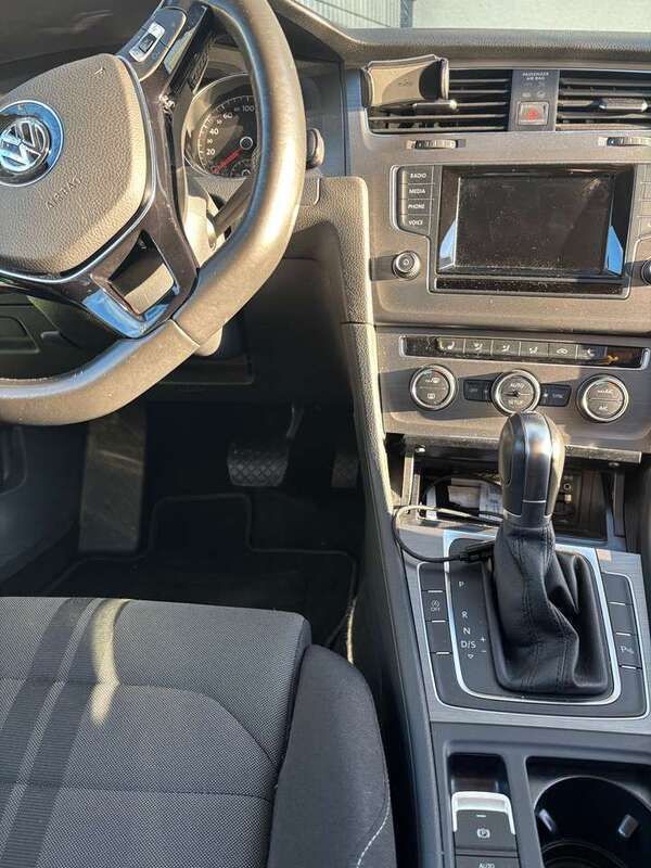 Grau Gebraucht 2013 VW Golf VII Trendline Kombi | 9.000 € (Etwas zu teuer) - Bild 1/4