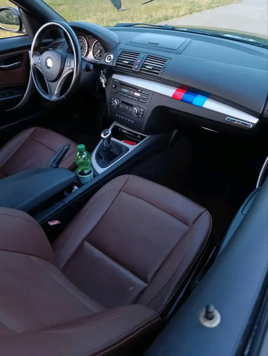 Gebraucht BMW 118 Cabriolet 143 PS (105 kW) 2009 Schwarz Cabrio