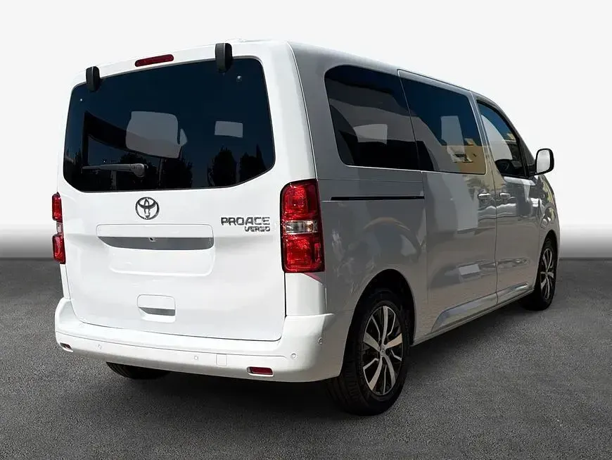 Neu Toyota Proace Verso 179 PS (131 kW) 2026 Weiß Kombi
