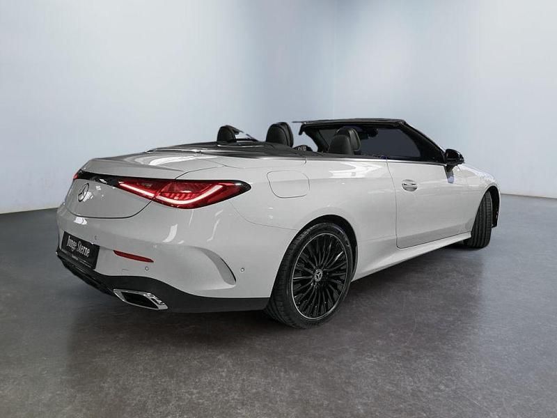 Gebraucht Mercedes 220 AMG 197 PS (144 kW) 2024 Weiß unilack polarweiß Cabrio