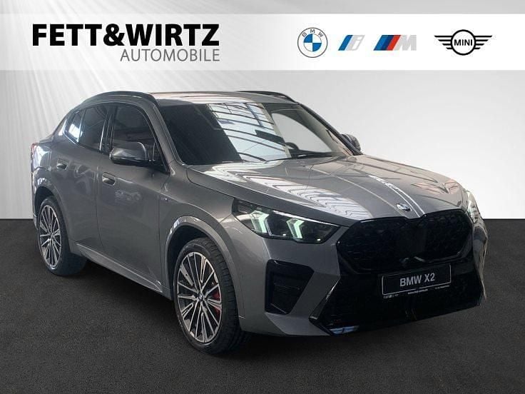 Skyscraper grau metallic Neu 2025 BMW X2 M Sport SUV | 51.790 € (Fairer Preis) - Bild 1/3