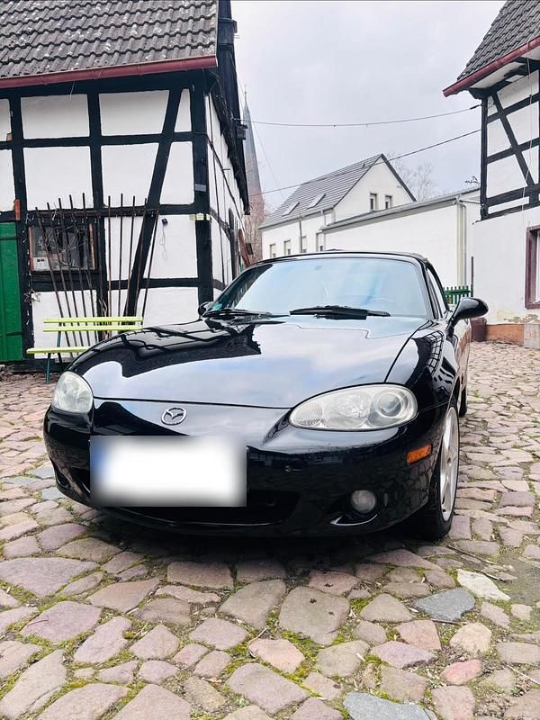 Usata Mazda MX5 140 CV (102 kW) 2003 Nero Cabrio