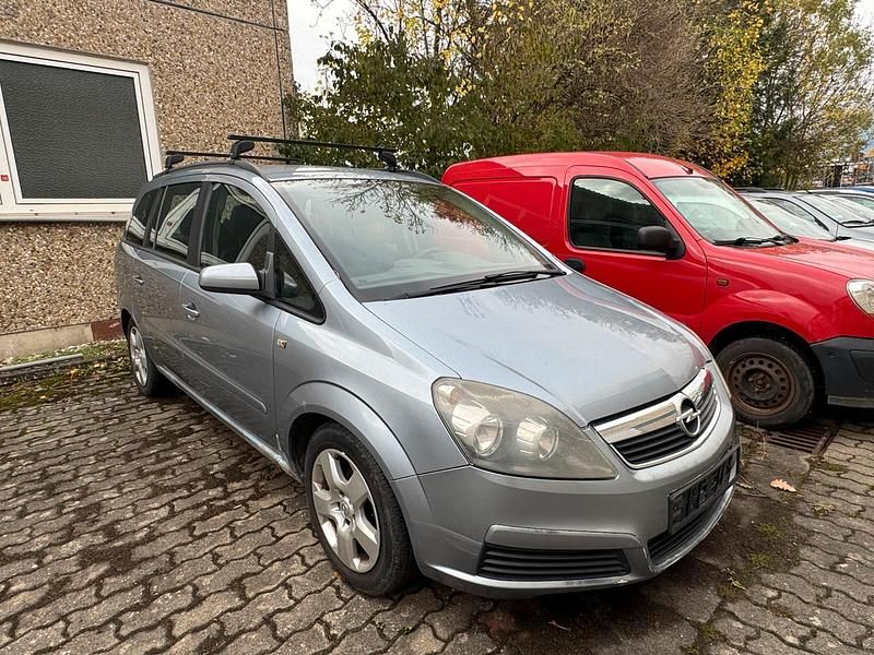 Grau Gebraucht 2006 Opel Zafira Van / Kleinbus | 500 € (Superpreis) - Bild 1/4