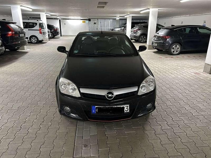 Gebraucht Opel Tigra 90 PS (66 kW) 2006 Schwarz Cabrio