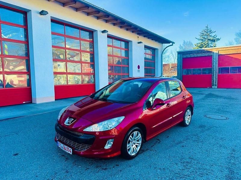 Gebraucht Peugeot 308 Premium 120 PS (88 kW) 2010 Schwarz Limousine