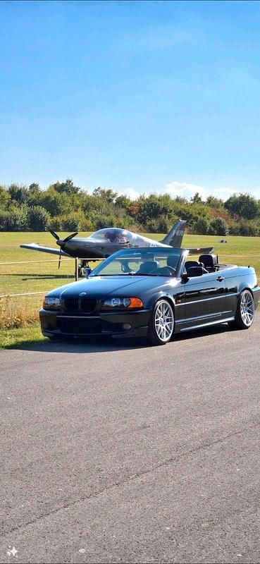 Gebraucht BMW 330 Cabriolet 231 PS (169 kW) 2001 Schwarz Cabrio