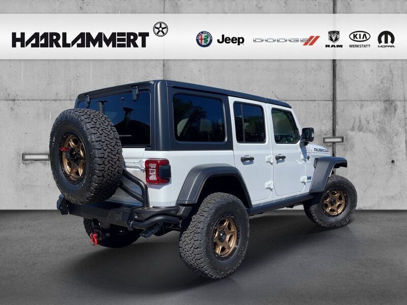 Gebraucht Jeep Wrangler Unlimited Rubicon 381 PS (280 kW) 2022 Bright white clear coat SUV