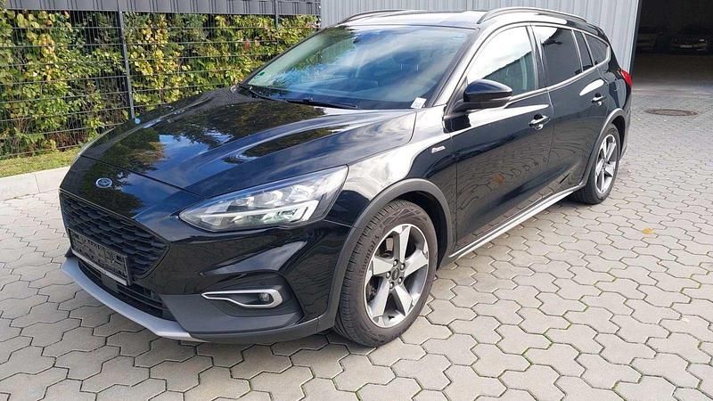 Schwarz Gebraucht 2020 Ford Focus Active Kombi | 12.900 € (Etwas zu teuer) - Bild 1/4