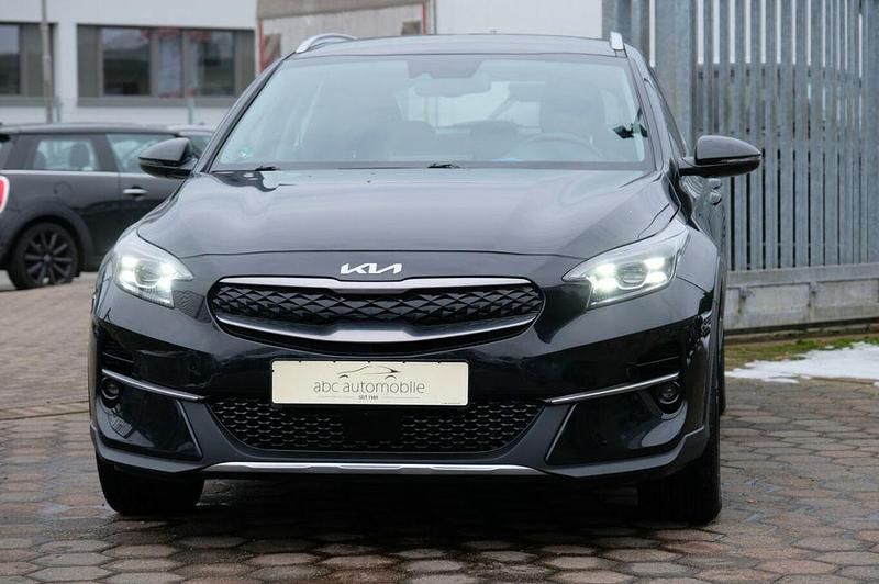Gebraucht Kia XCeed Spirit 141 PS (103 kW) 2022 Schwarz SUV